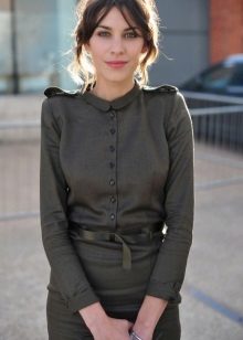 Military style dress and its features