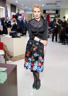 Rinata Litvinova in retro style