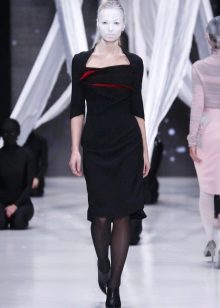 Fitted dress straight