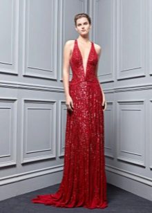 The fitted dress is claret