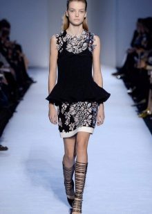 Vestit curt d'hivern