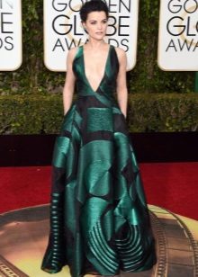 Robe de soirée bicolore à la mode pour la saison automne-hiver 2016