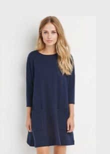 dress from a footer with a sleeve 3 \ 4