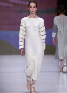 Sabates per a un vestit blanc