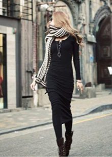 scarf and shoes for a long dress