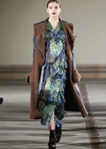 coat t midi dress sandals