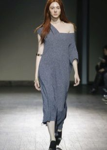 Decorations for a dress midi oversize