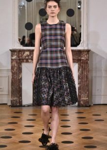 Häkin puvun balettihuoneistot