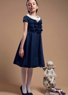 School dress for girls of A-silhouette