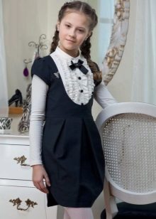 Short sleeve school dress for girls