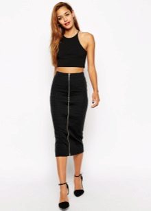 Knitted black high waist skirt with zipper