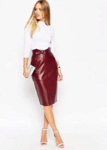 High waist pencil skirt