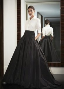 Black skirt on the floor