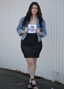 short tulip skirt for overweight women