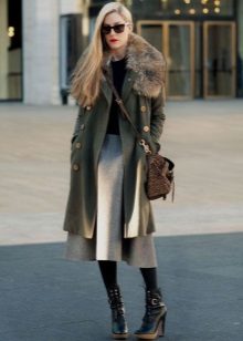 Coat with a furry in combination with a sun skirt for girls with a figure like Pear