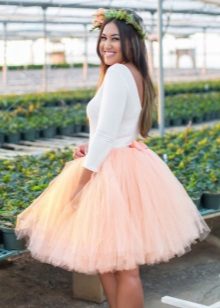 Fustă scurtă completă de culoare rezervor de caise