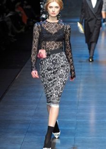 ołówkowa spódnica koronkowa