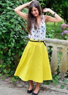 Bright midi skirt for the summer