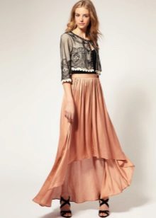 Flowing skirt for summer