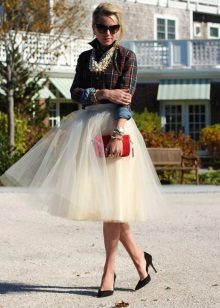 Accessories and decorations for a multilayer skirt combined with a shirt