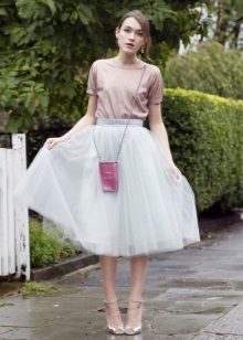 T-shirt layered midi skirt