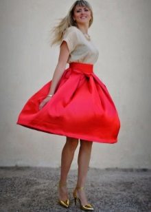 the richness of the color palette of midi skirts