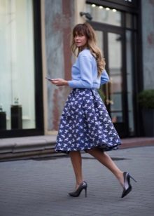 puffy navy patterned midi skirt