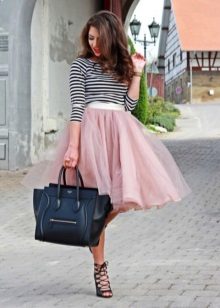 Pink puffy midi skirt