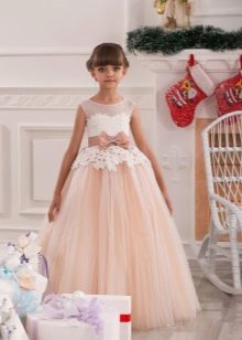 Chic New Year's puffy dress with lace for the girl