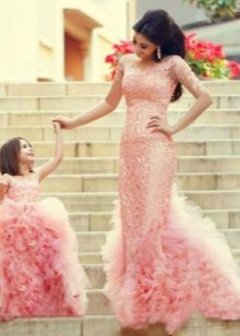 Chic pink puffy Family look dress for a girl