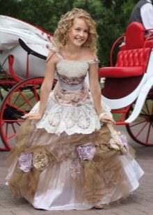 Chic fluffy dress for a girl in the floor