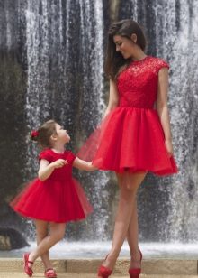 Chic puffy Family look dress for girls