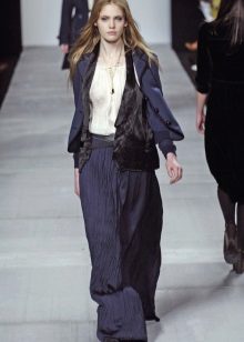 crumpled sports skirt