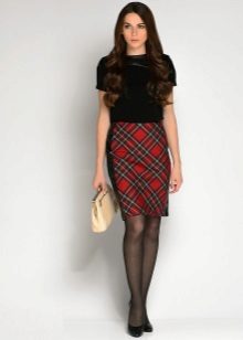 Medium Check Pencil Skirt