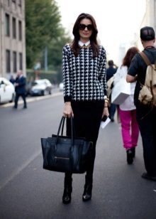 mid-length pencil skirt for fall