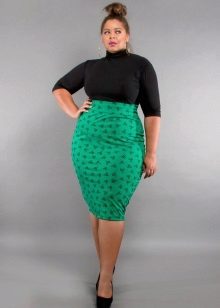 green pencil skirt for overweight women