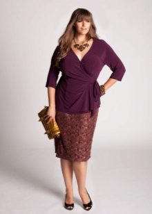 elegant pencil skirt for overweight women