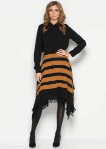 horizontal fringed skirt