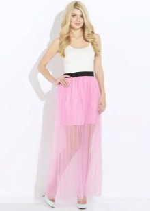 delicate pink skirt with elastic