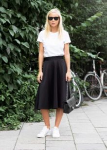 Below the knee skirt with sneakers