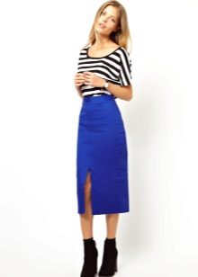 Side slit skirt