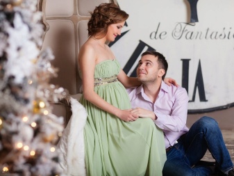 Zelené šaty pro focení těhotných žen