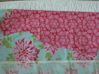 Open dresses for girls 1-3 years old on the main fabric