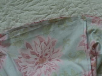 Bending the bottom of the dress - step 4