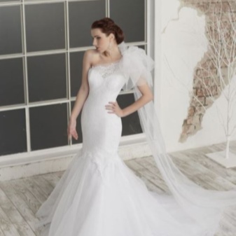 Wedding dress little mermaid from Julia Schreiner