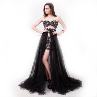 Black and beige short coat with a light train