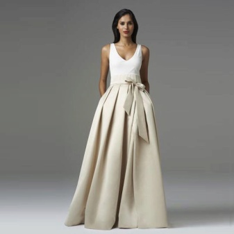 Beige bow long skirt - evening look