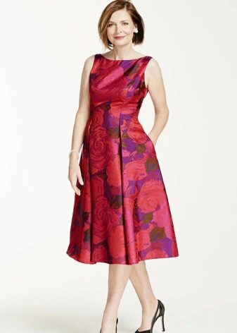 Short a-line evening dress for groom's mom