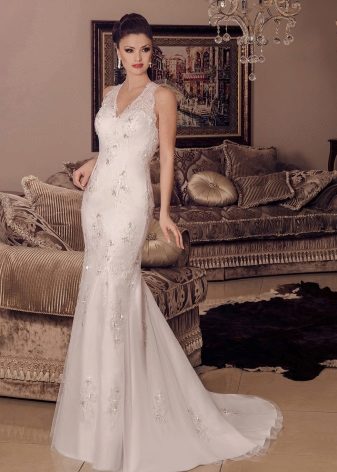 Decorated Lace Wedding Dress