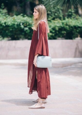 Marsala dress for urban style
